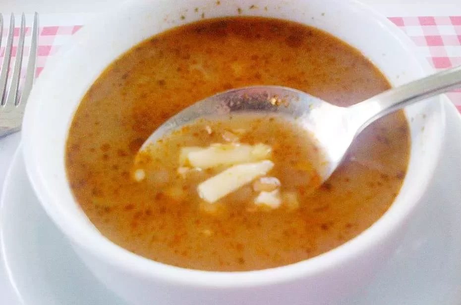 turecka zupa jogurtowa
