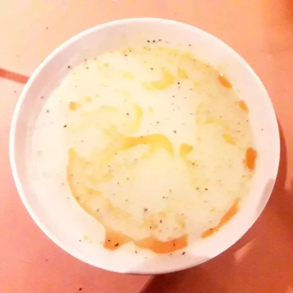 turecka zupa jogurtowa z makaronem eriste