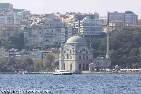 meczet pałacu dolmabahce